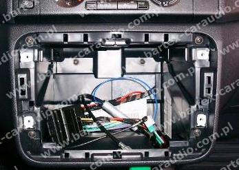 Skoda FABIA 2 ROOMSTER ramka maskownica radia