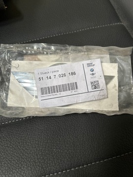 MINI COOPER F55 F56 F57 R52 R53 ZNAK KRYT ZADNÍ