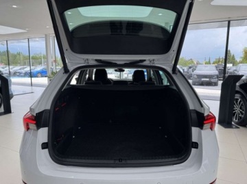 Skoda Octavia IV Kombi 2.0 TDI 150KM 2023 Skoda Octavia Style Ambiente Hak CarPlayAndroid Auto ACC Salon Polska, zdjęcie 15