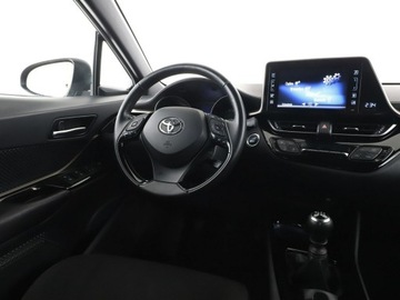 Toyota C-HR I Crossover 1.2L Turbo 116KM 2018 Toyota C-HR klima auto grzane fotele kamera i, zdjęcie 15