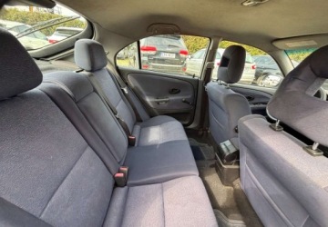 Mitsubishi Carisma Hatchback 1.9 DID 102KM 2002 Mitsubishi Carisma I rejestracja 2003 r. 1.9 Diesel 102KM, zdjęcie 14