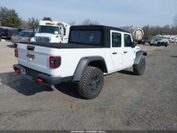 Jeep Gladiator 2021 Jeep Gladiator Mojave 2021 3.6 Benzyna 285KM, zdjęcie 6