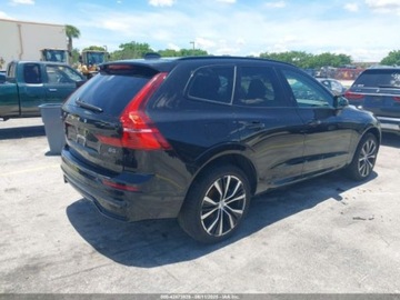 Volvo XC60 II 2024 Volvo XC 60 B5 Plus Dark Theme 2024 2.0l 2.0 Benzyna 247KM, zdjęcie 5