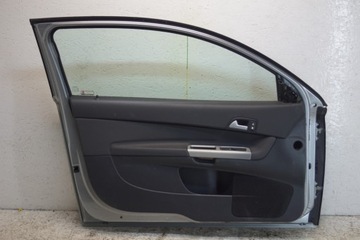 DVEŘE LEVÝ PŘEDNÍ VOLVO C30