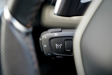 Peugeot 5008 II Crossover Facelifting 1.6 PureTech 180KM 2022 Peugeot 5008 GT kamera Skora adc NawI, zdjęcie 34