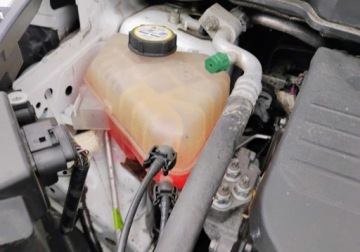 Ford B-MAX 1.5 TDCi 95KM 2016 Ford B-MAX 112016r 1.5TDCI. Panorama. Uszkodzony tyl. Jezdzi. 1.5 Diesel, zdjęcie 22