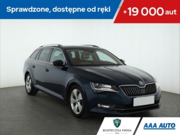 Skoda Superb III Kombi 2.0 TSI 220KM 2016 Skoda Superb 2.0 TSI, Salon Polska, Automat