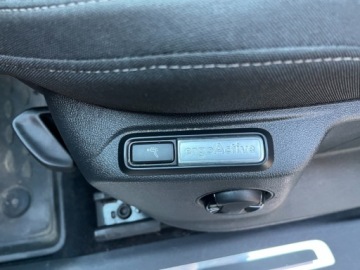 Volkswagen Tiguan Allspace SUV 2.0 TDI 190KM 2020 Volkswagen Tiguan Allspace 2.0 diesel 190 KM automat 4 Motion R - LINE, zdjęcie 25