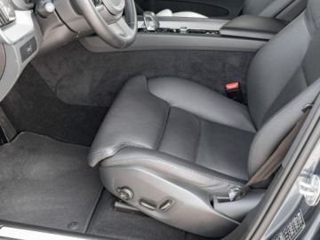 Volvo XC60 II 2023 Volvo XC 60 WD4858R#B4 D AWD Plus Bright Podgrz.f, zdjęcie 12