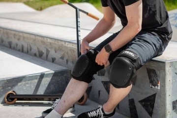 Наколенники REKD Ramp L черные