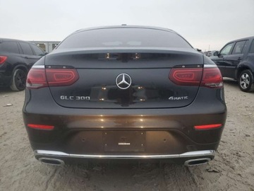 Mercedes GLC C253 2020 Mercedes-Benz GLC Coupe 300 4Matic 2020 2.0l 2.0 Benzyna 255KM, zdjęcie 2