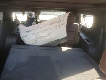 Chevrolet Suburban GMT900 2024 Chevrolet Suburban K1500 High Country 2024 6.2 Benzyna 420KM, zdjęcie 10