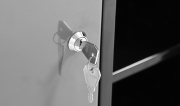 VOREL 58441 ШКАФ ДЛЯ МАСТЕРСКОЙ ПОДВЕСНОЙ 1580 Х 630