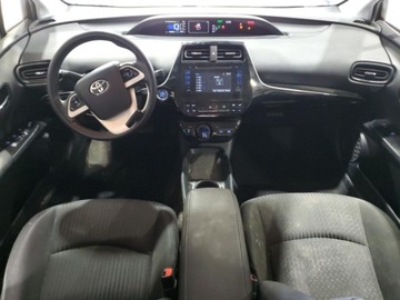 Toyota Prius IV Hatchback 1.8 Hybrid 122KM 2017 Toyota Prius 2017r., 1.8L 1.8 Hybryda 121KM, zdjęcie 6