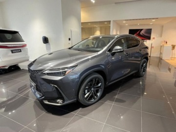 Lexus NX II SUV Facelifting 2.5 450h+ 292KM 2025 Od ręki - 450h+ Prestige 2.5 Plug-in Hybrid 292KM | Head-up!, zdjęcie 1