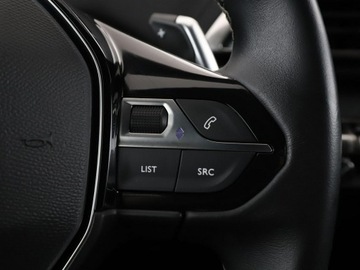 Peugeot 3008 II Crossover Facelifting  1.2 PureTech 130KM 2023 Peugeot 3008 Allure Pack Full LED PDC automat, zdjęcie 31