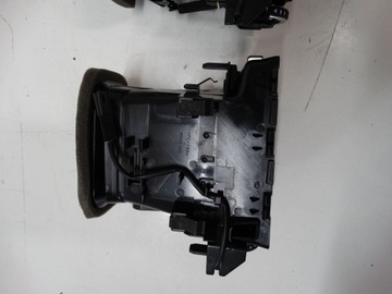 РЕШЕТКА ВОЗДУХА ЛЕВАЯ AUDI Q5 80B820901