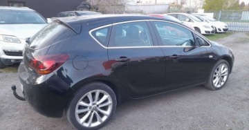 Opel Astra J 2010 Opel Astra J 1,4 T skóry navi 18 alusy pakiet chrom mega wyposażony 1 właś, zdjęcie 3