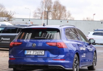 Volkswagen Golf VIII 2025 Volkswagen Golf Climatronic, LED Plus, pakiet zimowy, dostepny od reki, zdjęcie 4