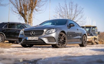 Mercedes Klasa E W213 Cabrio 2.0 200 184KM 2018 Mercedes-Benz Klasa E Mercedes-Benz Klasa E W213 2.0 4Matic 184KM AMG-Line, zdjęcie 1