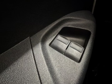 Toyota Aygo II Hatchback 5d 1.0 VVT-i 69KM 2015 Toyota Aygo 1.0 VVT-i X-play II (2014-) Toyota Ayg, zdjęcie 18