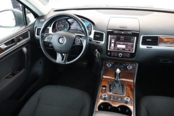 Volkswagen Touareg I 3.0 TDI 240KM 2010 VW Touareg 3.0 TDI, Salon Polska, Serwis ASO, zdjęcie 6
