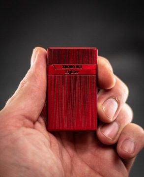 СВЕТЯЩАЯСЯ ЗАЖИГАЛКА METAL GIFT STRONG 1300 SC