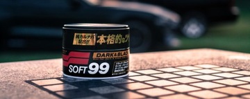 Soft99 Dark Black Автомобильный воск-блеск для темных красок 300 г