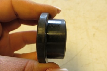 ВТУЛКА КРЕПЛЕНИЯ VW T5 VW447H OEM