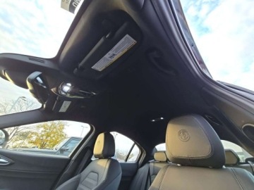 Alfa Romeo Giulia II 2024 Alfa Romeo Giulia Quadrifoglio 2024 2.9l 2.9 Benzyna 505KM, zdjęcie 14