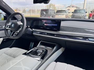 BMW Seria 7 G70 Sedan Plug-In 3.0 M60e 571KM 2023 BMW M760 Gwarancja 01.29. FV 23%. Pełne wyposaż., zdjęcie 30