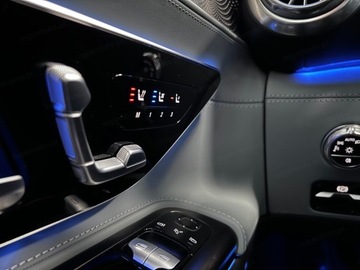 Mercedes AMG GT C190 Coupe 4d Facelifting 4.0 63 585KM 2024 MERCEDES-BENZ AMG GT 63 4Matic+ Coupe 4.0 (585KM) 2025, zdjęcie 10