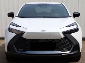 Toyota C-HR II SUV Plug-In 2.0  223KM 2025 Od ręki - Style 2.0 Hybrid Dynamic Force Plug-in 223KM, zdjęcie 1