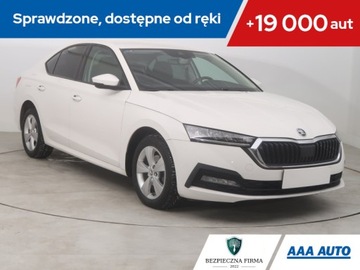 Skoda Octavia IV Liftback 2.0 TDI 115KM 2020 Skoda Octavia 2.0 TDI, Salon Polska, Serwis ASO