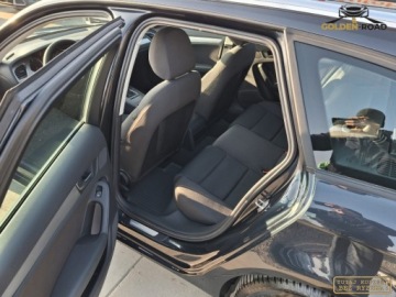 Audi A4 B8 Avant 2.0 TDI 120KM 2011 Audi A4 Avant 2,0 TDI klima elektryka alu wspomaganie panorama 2.0 Diesel, zdjęcie 10