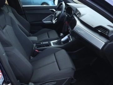 Audi Q3 II SUV 1.5 35 TFSI 150KM 2022 Audi Q3 35 TFSI, Salon Polska, Serwis ASO, zdjęcie 8