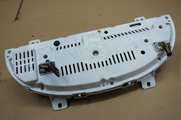 SSANGYONG REXTON PŘÍSTROJOVÁ DESKA BUDÍKY KM/H 2,7 XDI 10R