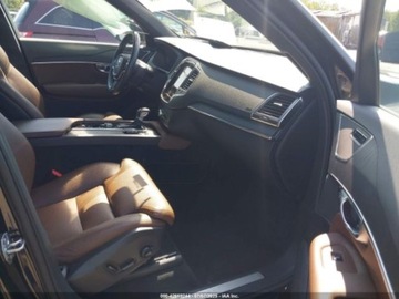 Volvo XC90 II 2020 Volvo XC 90 T6 Momentum 7 Passenger 2020 2.0l 2.0 Benzyna 316KM, zdjęcie 9