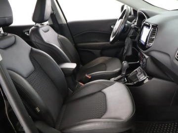 Jeep Compass II SUV Facelifting 1.3 GSE T4 150KM 2021 Jeep Compass 1.3 T-GDI, Salon Polska, Serwis ASO, zdjęcie 8