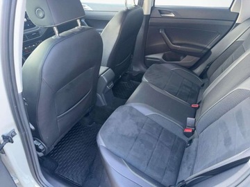 Volkswagen Taigo 1.0 TSI 110KM 2022 Volkswagen Taigo TSI 110KM STYLE ACC FVAT23 LED Matrix ISOFIX, zdjęcie 12