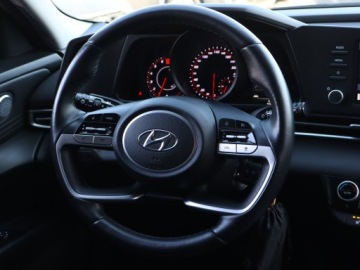 Hyundai Elantra VII Sedan 1.6 MPI 123KM 2023 Hyundai Elantra 1.6 MPI, Salon Polska, zdjęcie 15