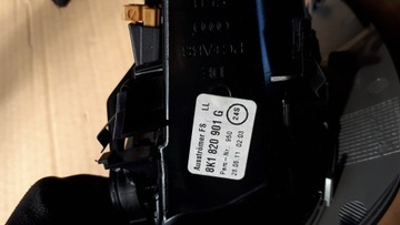 S4 B8 A4 НАКЛАДКА ВОЗДУХА ЛЕВАЯ КОНСОЛЬ 8K1820901G A5