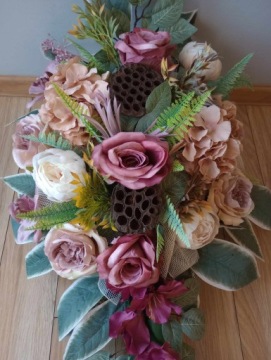 Букет для украшения могилы кладбище ИСКУССТВЕННЫЕ ЦВЕТЫ