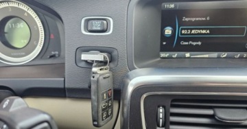 Volvo S60 II Sedan 1.6 D2 115KM 2011 Volvo S60 Bardzo bogata opcja i dobry stan samochodu 1.6 Diesel 115KM, zdjęcie 32