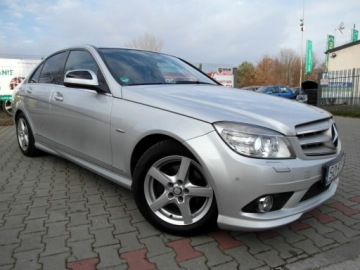 Mercedes Klasa C W204 Limuzyna 1.8 200 K 184KM 2008 Mercedes-Benz Klasa C AMG Avantgarde Kompressor Doinwestowany 1.8 Benzyna, zdjęcie 1