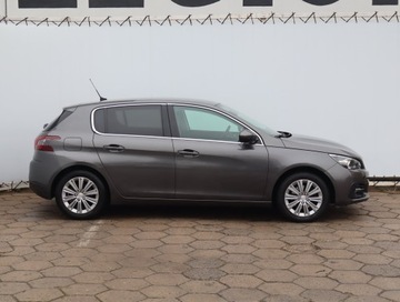 Peugeot 308 II Hatchback Facelifting 1.2 PureTech 130KM 2018 Peugeot 308 1.2 PureTech, Automat, Skóra, Navi, zdjęcie 5