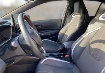 Toyota Corolla XII Sedan Facelifting 1.8 Hybrid 140KM 2024 Toyota Corolla 1.8 Hybrid GR Sport Dynamic ASO VAT 23 Toyota Mikolajczak, zdjęcie 13