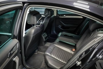 Volkswagen Passat B8 Limousine 2.0 TDI SCR 240KM 2016 Volkswagen Passat Salon, zdjęcie 13
