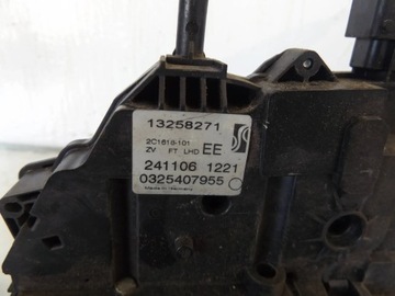 CORSA D 3D ZÁMEK LEVÝ PŘEDNÍ 13258271