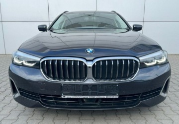 BMW Seria 5 G30-G31 Touring Facelifting 2.0 520d 190KM 2022 BMW Seria 5 XDrive LED Luxury Faktura VAT23 2.0 Diesel 190KM, zdjęcie 2
